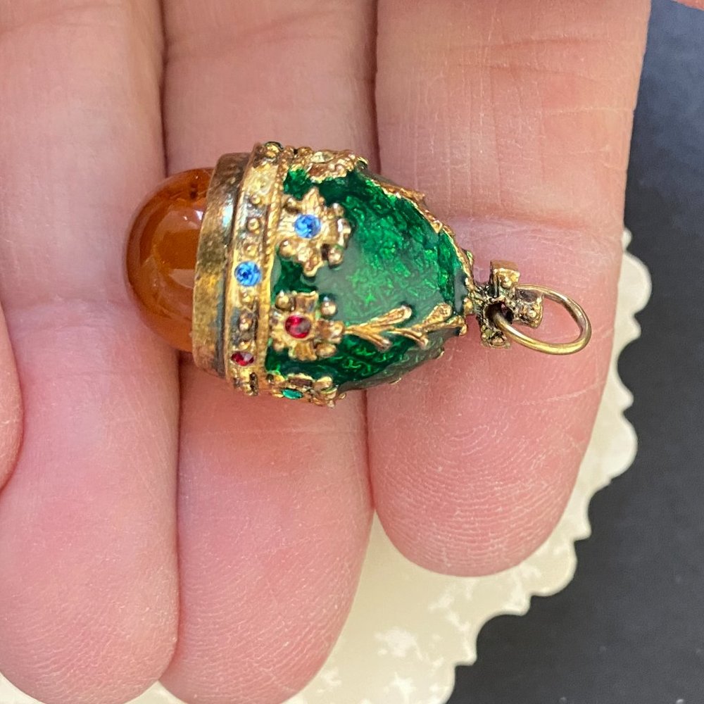 Vintage Egg Pendant